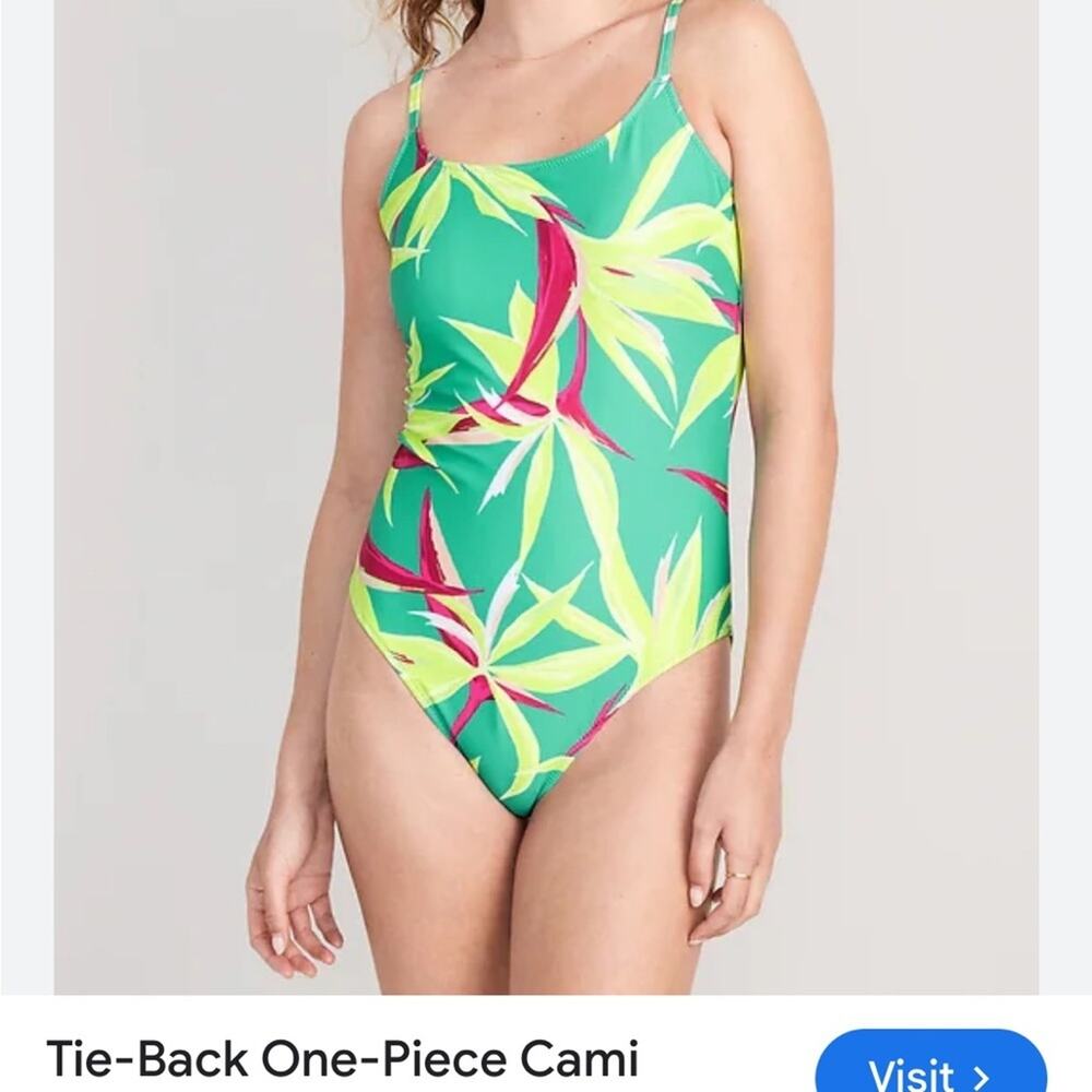 Old Navy women's green floral 1 piece swimsuit summer travel beach plus size